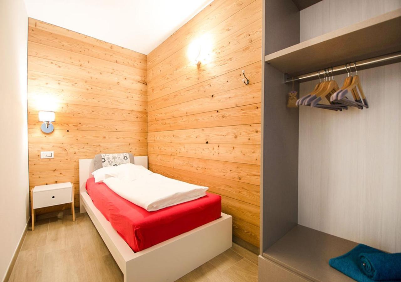 Casa Tosca - Holiday Home Torbole Sul Garda Exteriör bild