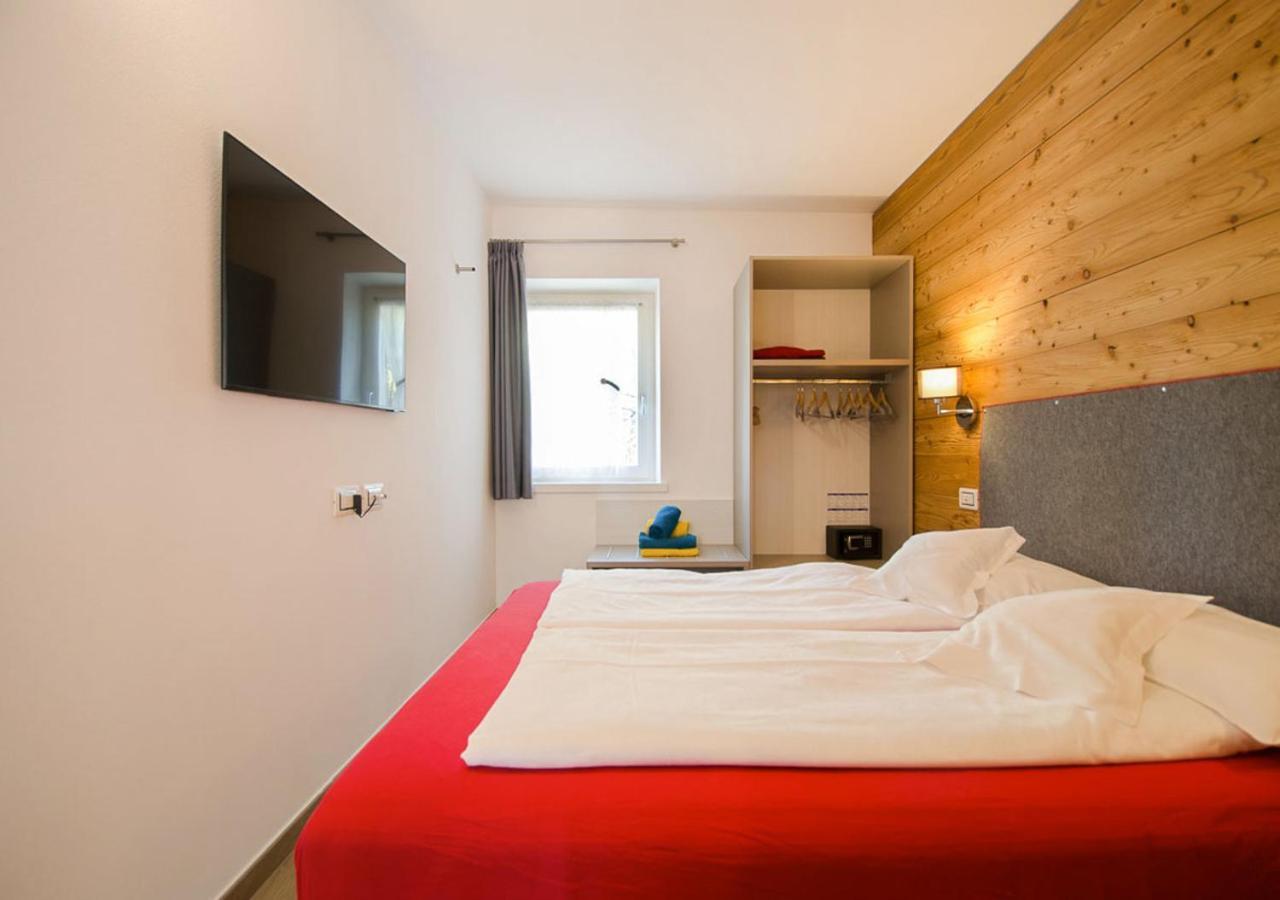 Casa Tosca - Holiday Home Torbole Sul Garda Exteriör bild