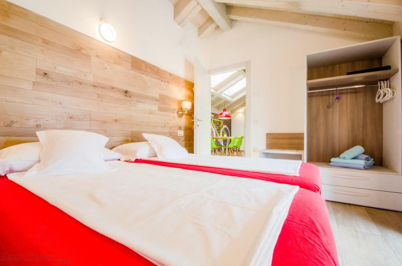 Casa Tosca - Holiday Home Torbole Sul Garda Exteriör bild